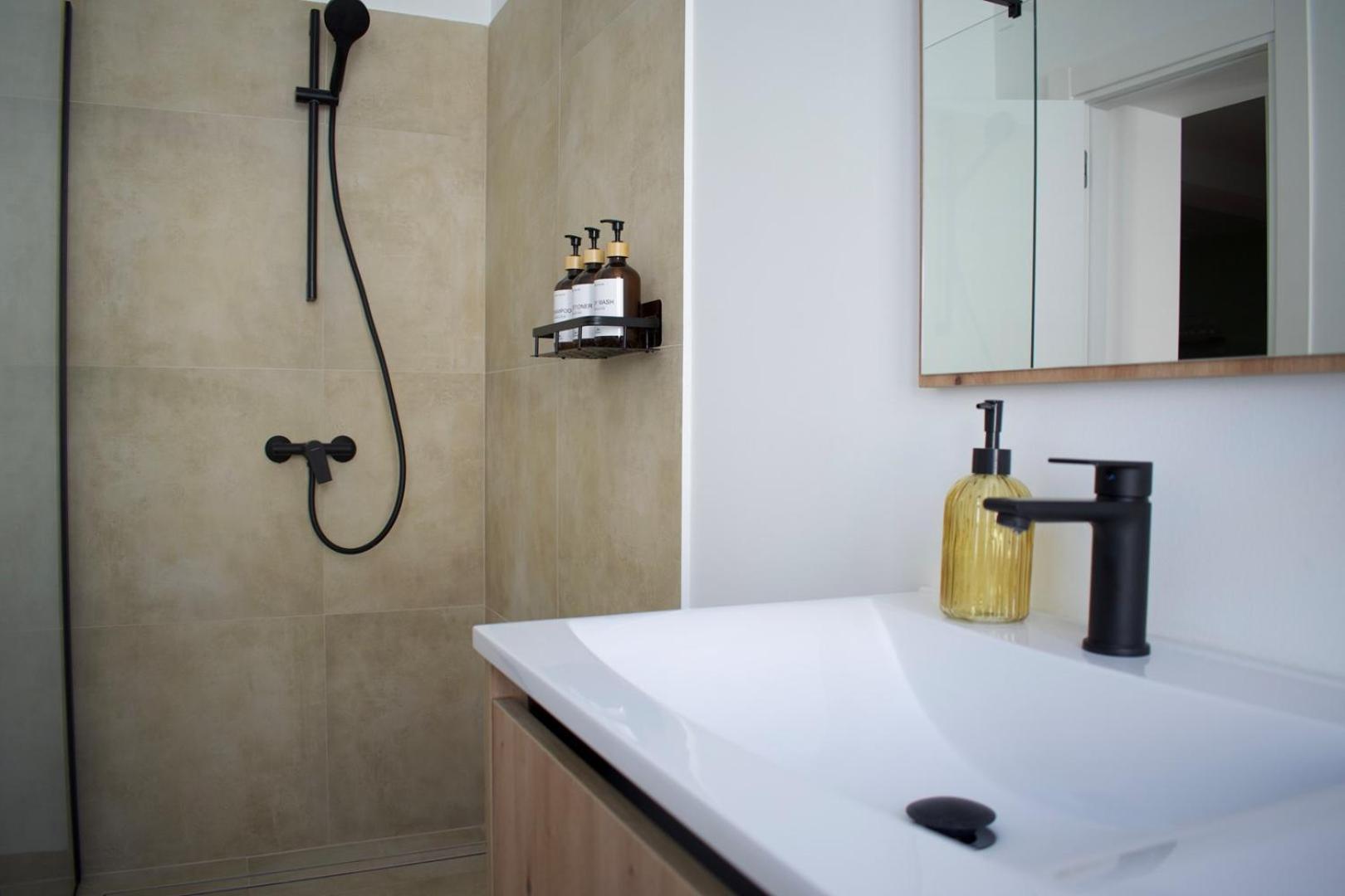 Appartement 150m From Arena Colosseum