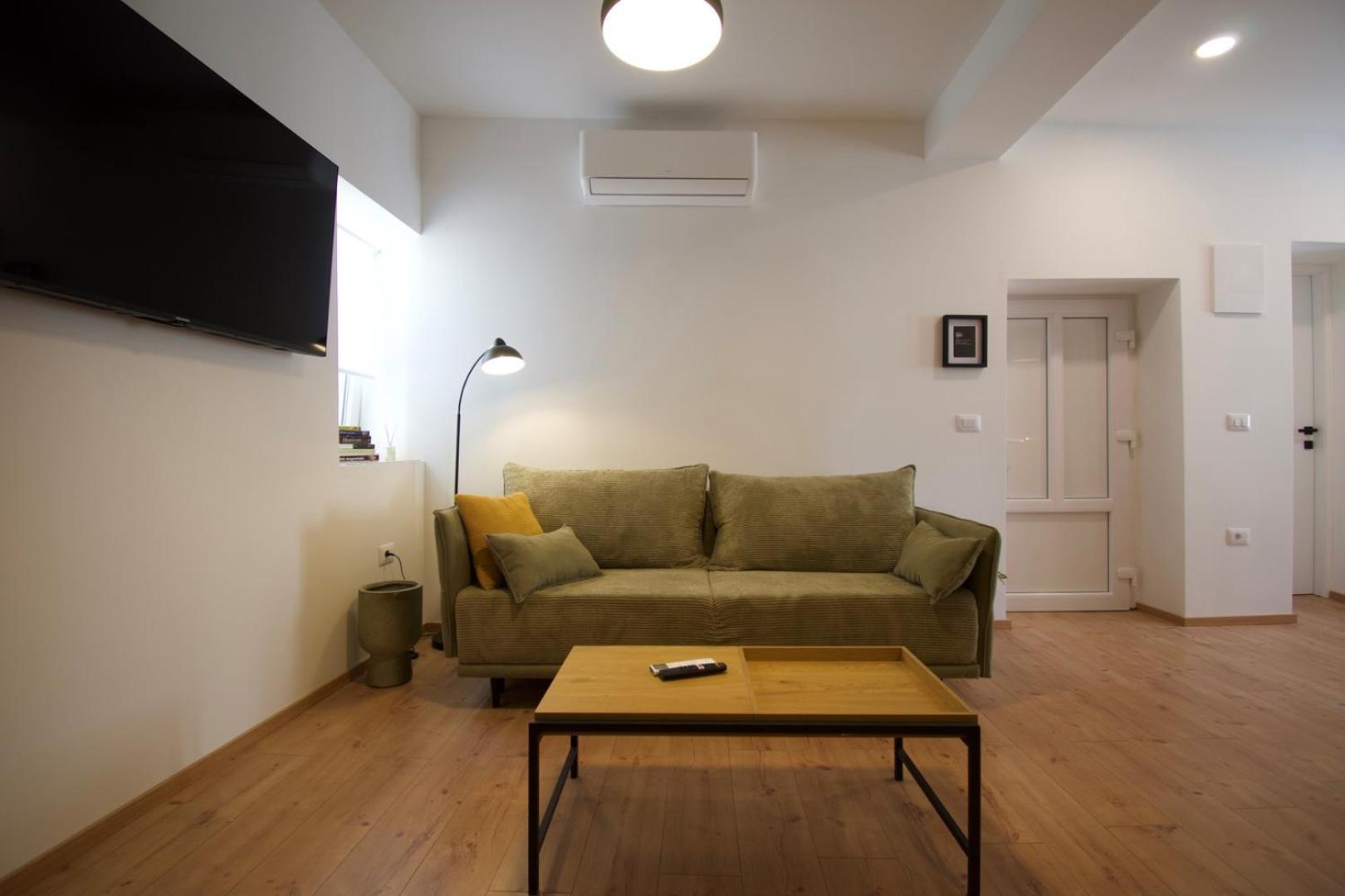 Appartement 150m From Arena Colosseum